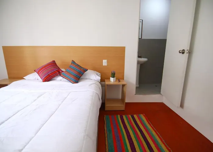 Casona Tordo - A 3 Cdras De La Plaza - Con Baño Privado