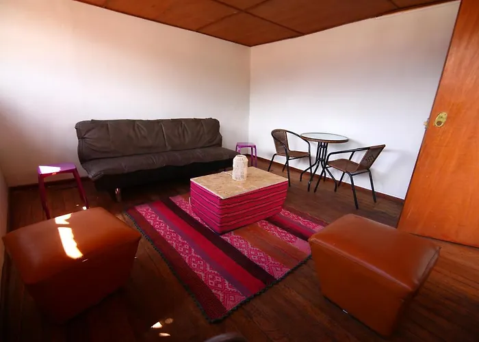 Casona Tordo - A 3 Cdras De La Plaza - Con Baño Privado