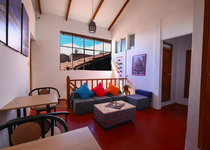 Casona Tordo - A 3 Cdras De La Plaza - Con Baño Privado * Cuzco
